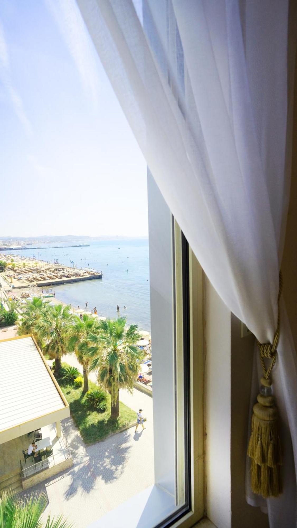 Sea View Apartement Дуррес Экстерьер фото